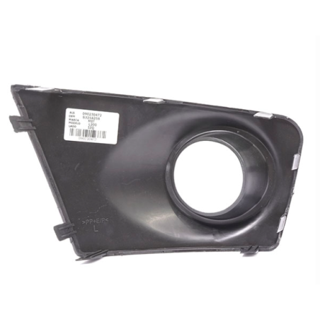 TAPA NEBLINERO IZQUIERDO MITSUBISHI L200 2011/2015 OEM 8321A258