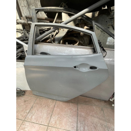 PUERTA TRASERA IZQUIERDA HYUNDAI ACCENT RB 12-20