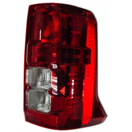 FAROL TRASERO DERECHO MITSUBISHI L200 2024 ON