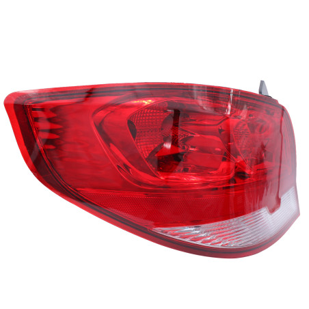 FAROL TRASERO IZQUIERDO CHEVROLET SAIL 2016 2022