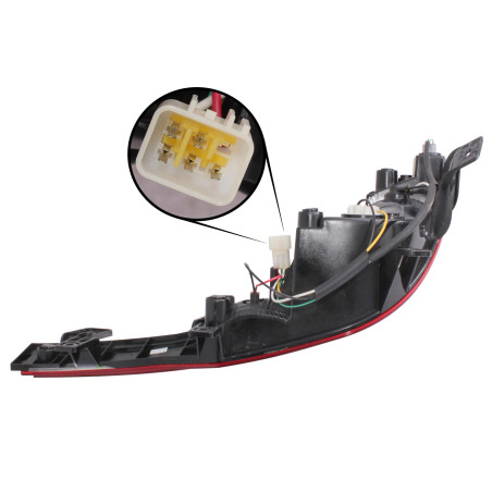 NEBLINERO TRASERO DERECHO CHEVROLET CAPTIVA 2019 2025